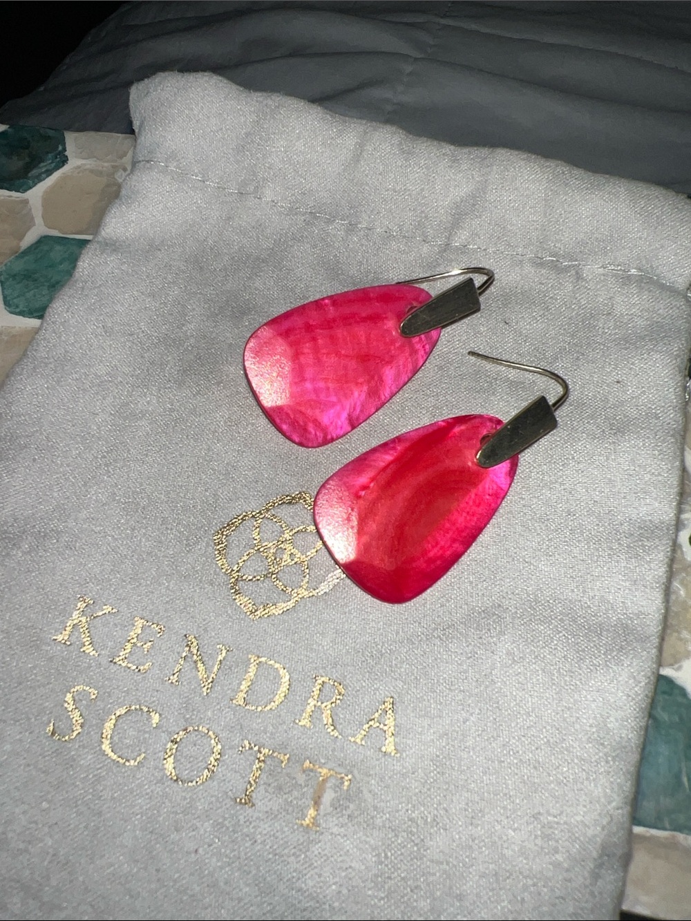 Kendra Scott Hot Pink Iridescent Teardrop Dangle Earrings